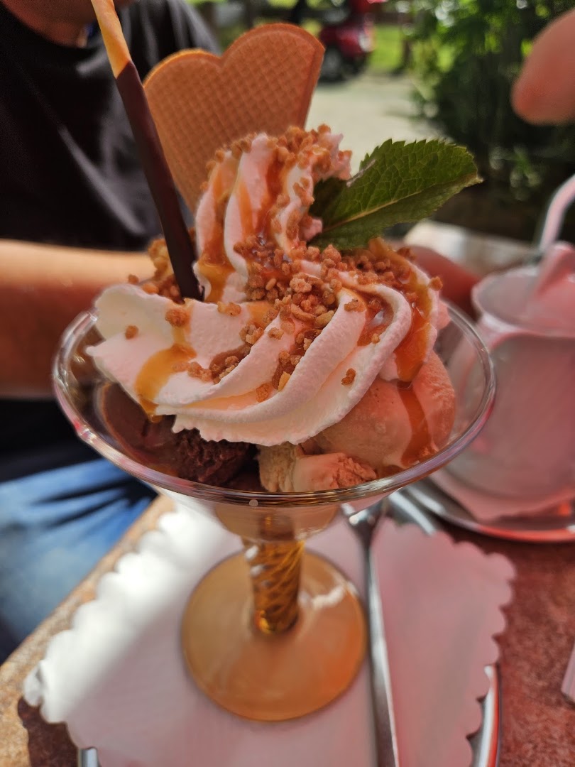 Bellagio Eiscafé Lounge Bar · Fotos 16